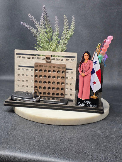 Organizador de escritorio personalizado con calendario universal en madera