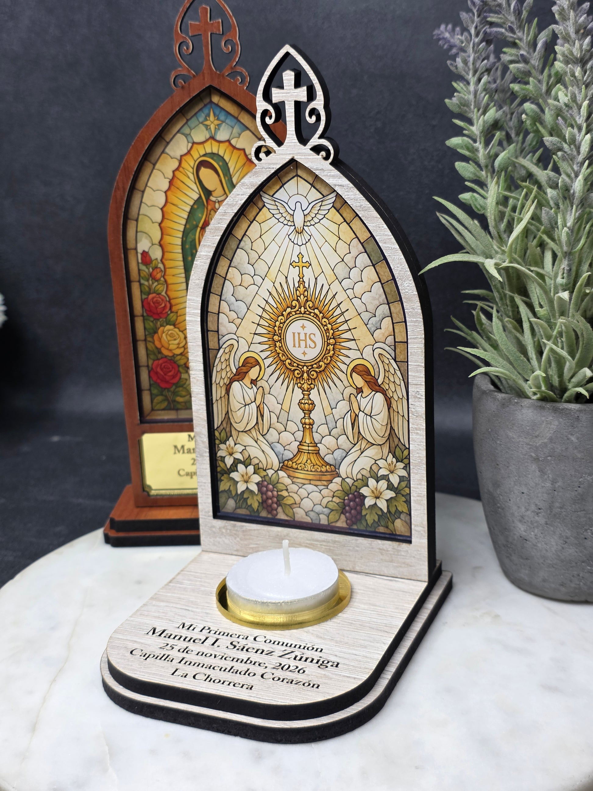 Vitral personalizable con portavela para primera comunión