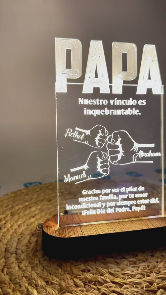 COD. 912 - Modelo “Lámpara Puñitos”