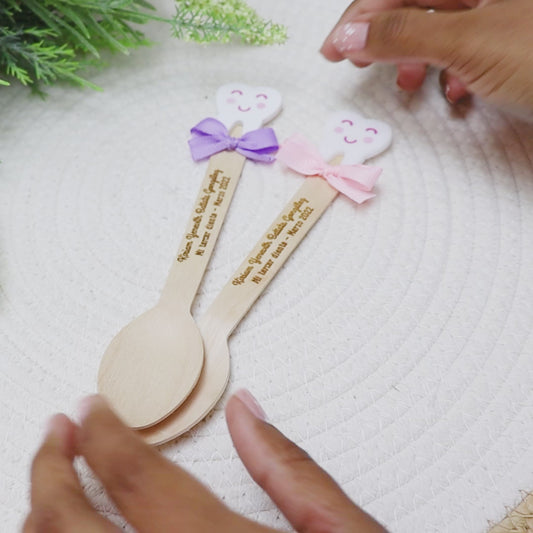 COD. 201 - Cucharitas de Madera Personalizadas "Mi Primer Dientito"