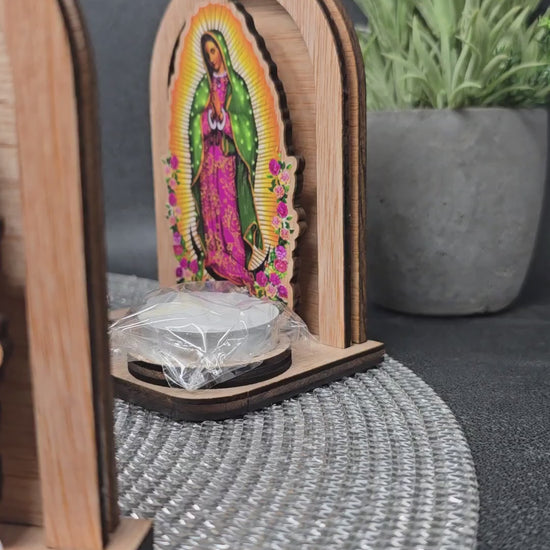 Video del recordatorio portavela de madera con Virgen de Guadalupe y velita de té